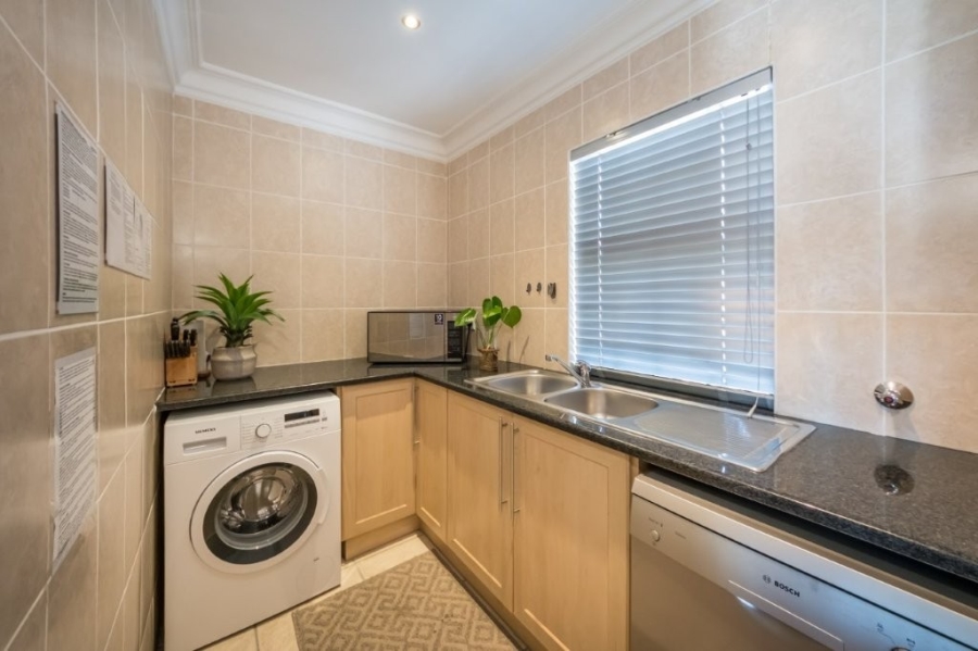 2 Bedroom Property for Sale in Big Bay Western Cape